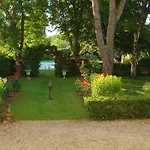 Nocleg ze śniadaniem Le Logis D'epargnes And 4*