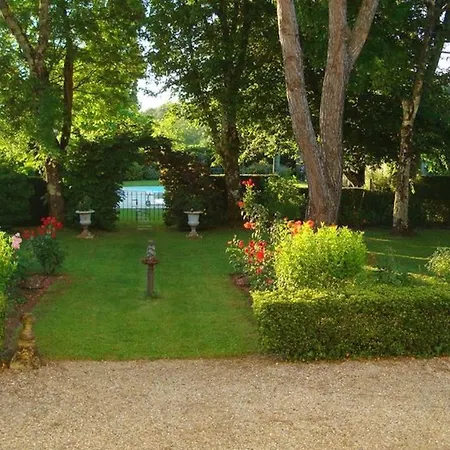 Bed & Breakfast Le Logis D'epargnes And 4*