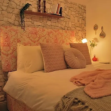 Le Logis D'epargnes B&b&gite Couette-café 4*