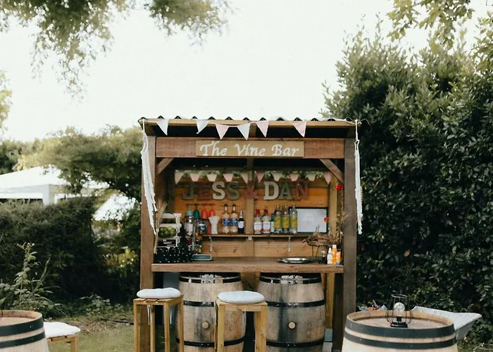 Le Logis D'epargnes And Bed and breakfast Epargnes